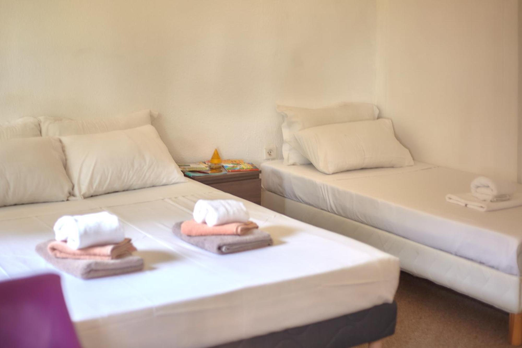 Hotel La Voile Bleue La Richardais الغرفة الصورة
