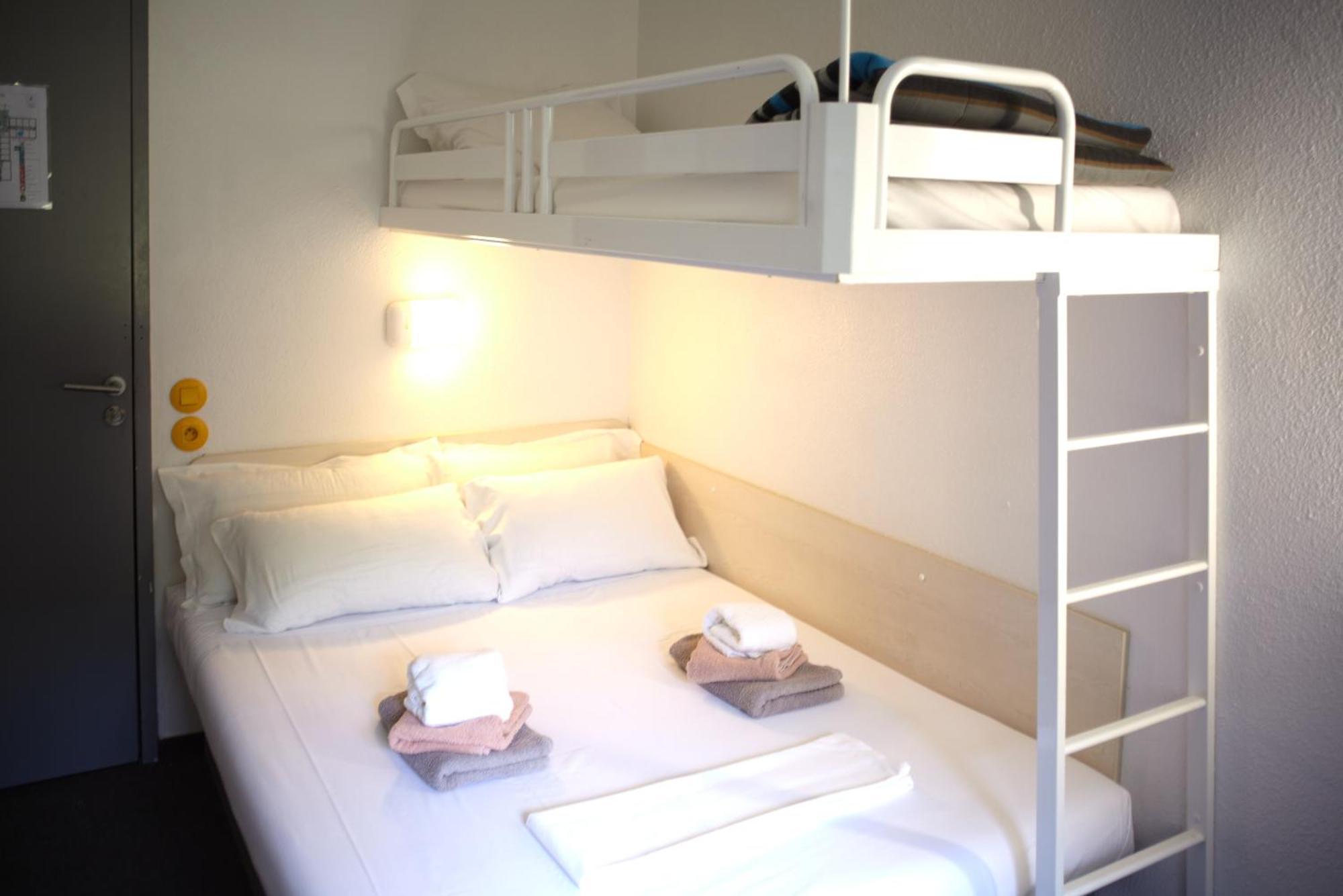 Hotel La Voile Bleue La Richardais الغرفة الصورة